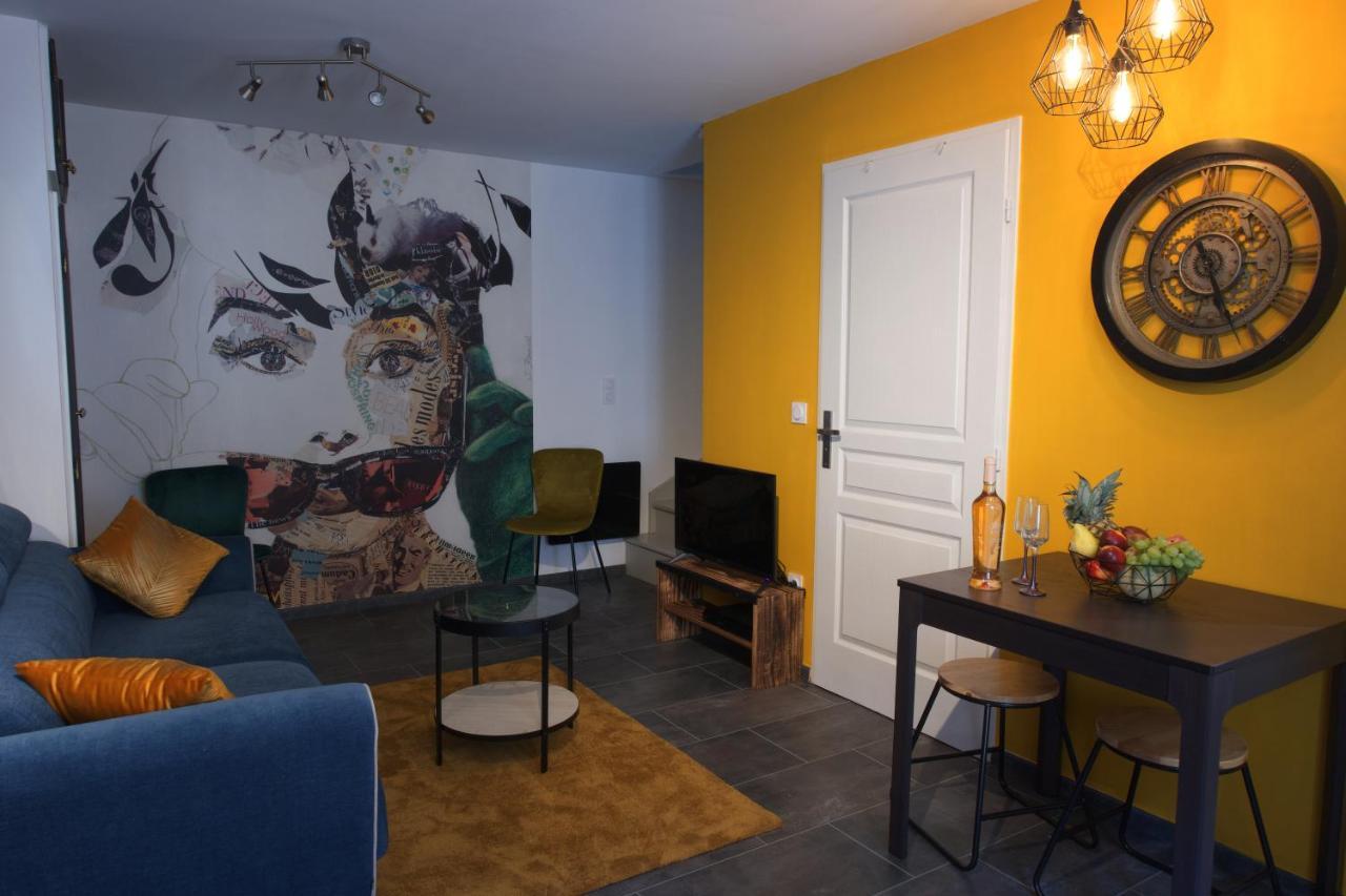 Duplex Charmant Idealement Situe Dole Luaran gambar